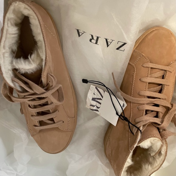 ZARA LEATHER SNEAKERS WITH FUR LINING - Picture 9 of 11